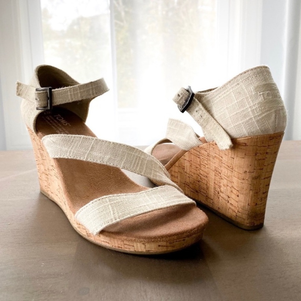 TOMS Wedge Sandal Sz 7W